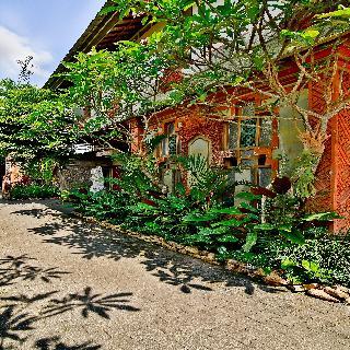 Hotel Taman Harum