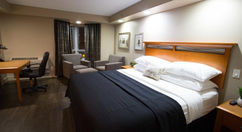 Executive Royal Hotel Inn West Edmonton