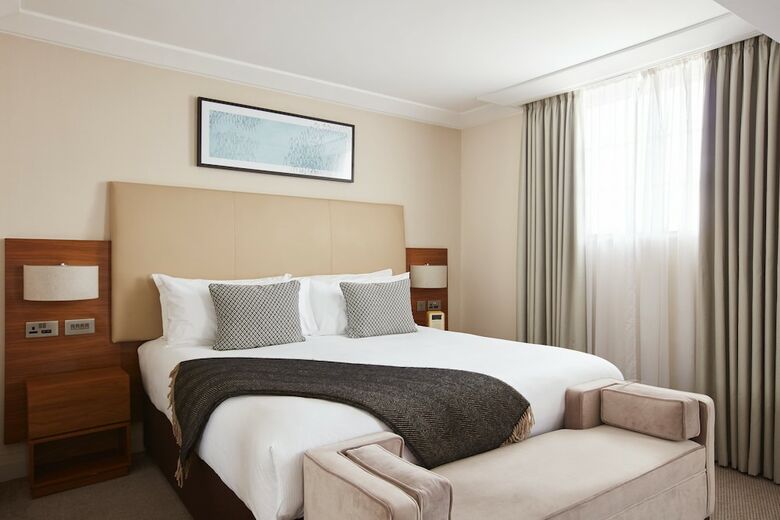 Amba Hotel Charing Cross