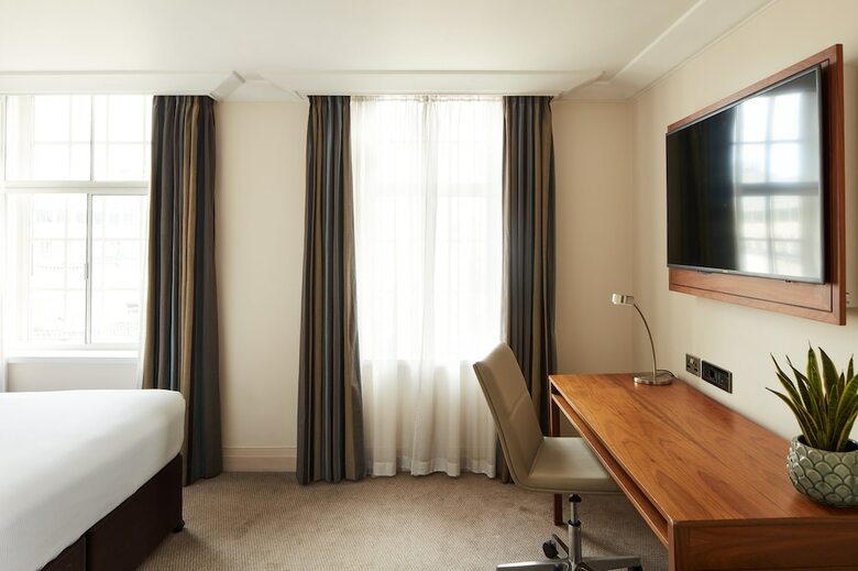Amba Hotel Charing Cross