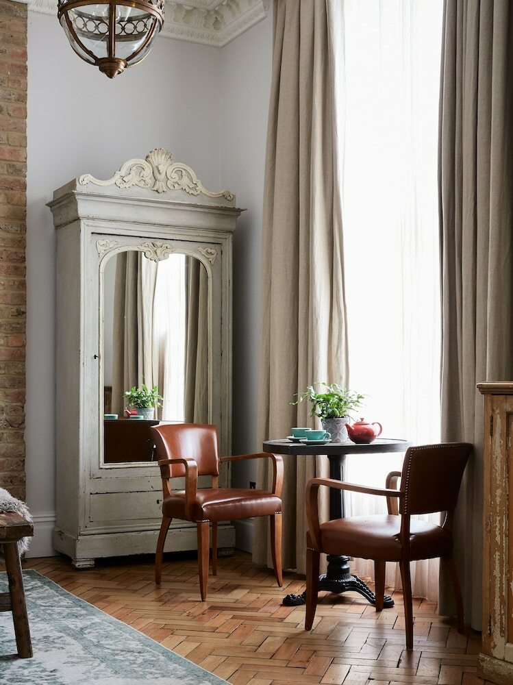 Hotel Artist Residence London