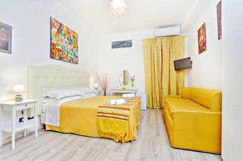 Hotel Applemoon Rooms For Rent