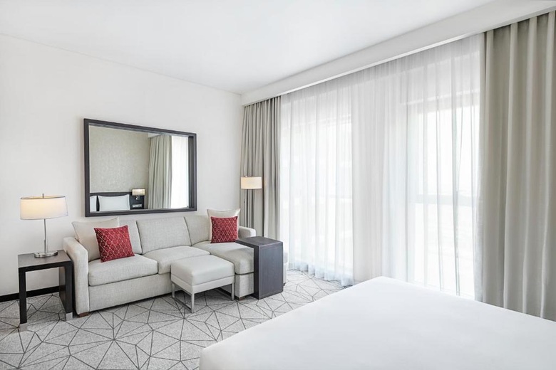 Hotel Hyatt Place Dubai Baniyas Square