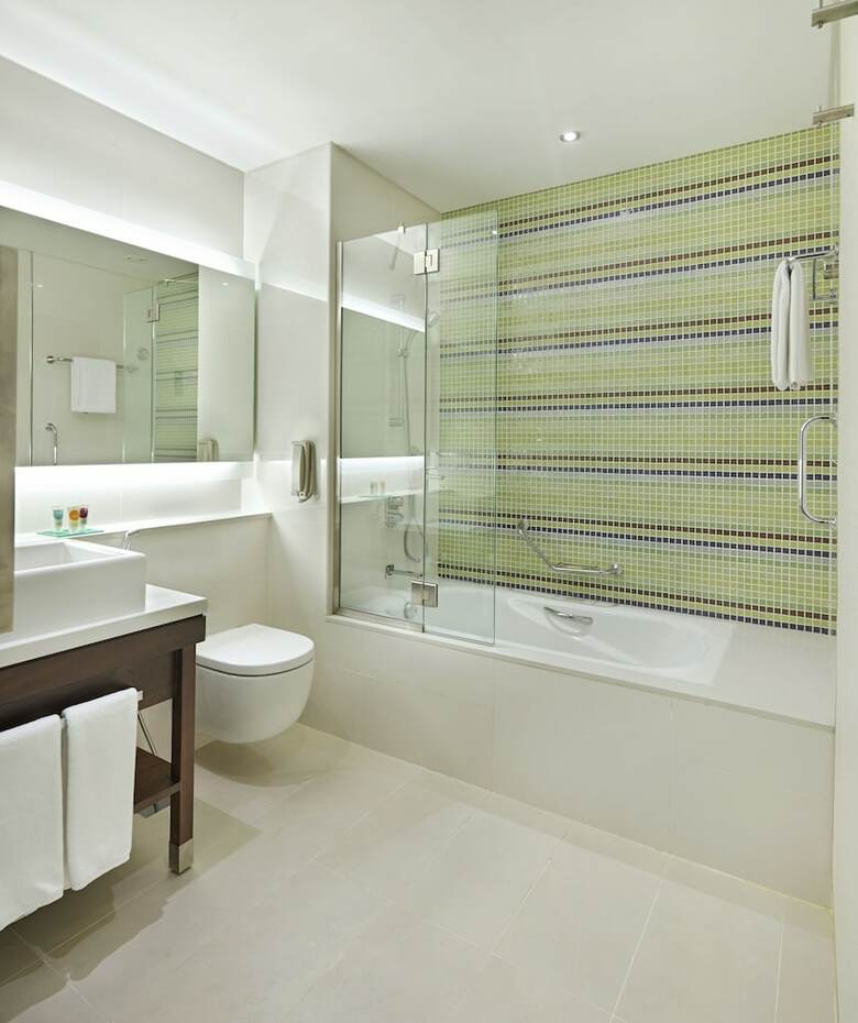 Hotel Hyatt Place Dubai Baniyas Square