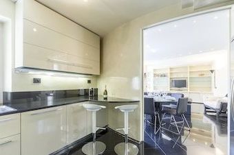 Apartamento Suitelowcost - San Babila Duomo