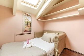 Apartamento Suitelowcost - San Babila Duomo