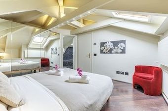 Apartamento Suitelowcost - San Babila Duomo