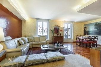 Apartamento Suitelowcost - San Babila Duomo