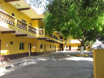 Motel Hotel San Lazaro