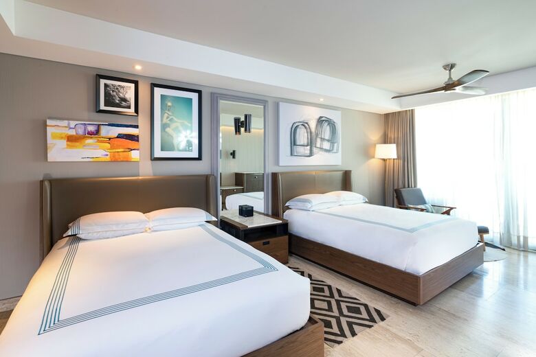 Hotel Thompson Playa Del Carmen
