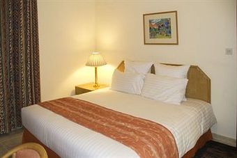 Avari Hotel Apartments