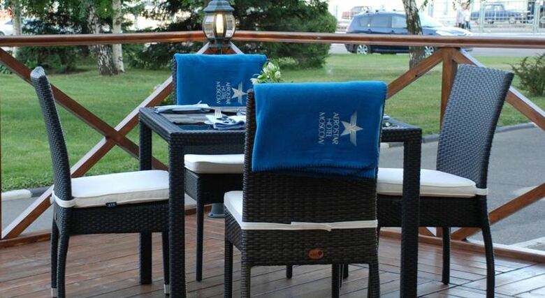 Hotel Aerostar
