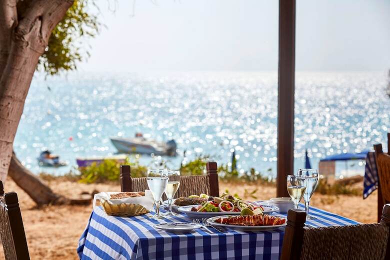 Hotel Grecian Bay