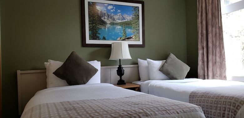 Hotel Windtower Lodge And Suites