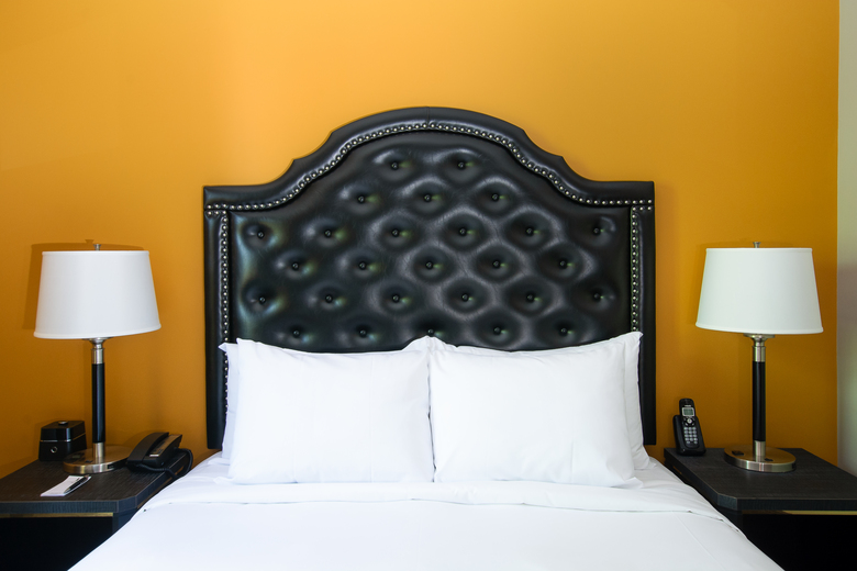 Clarendon Hotel