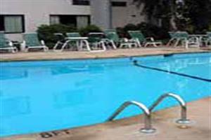 Hotel Ramada At River Ridge