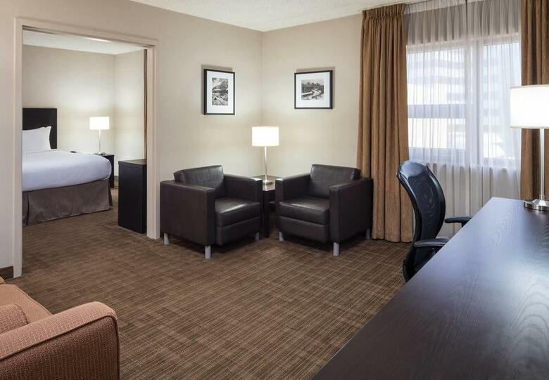 Hotel Delta Calgary Airport