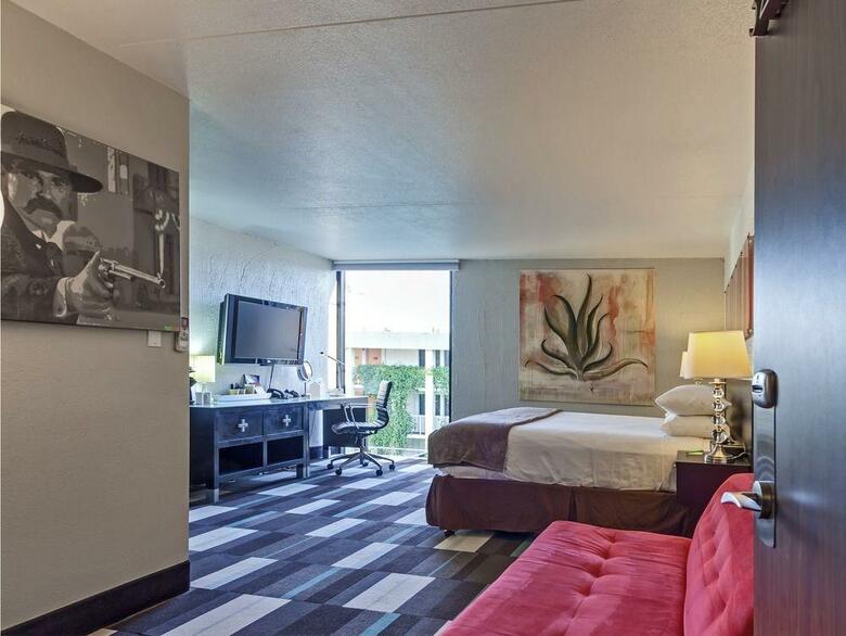 The Clarendon Hotel - Phoenix's Urban Retreat