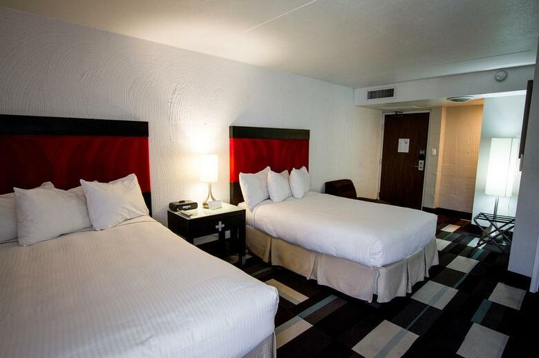 The Clarendon Hotel - Phoenix's Urban Retreat
