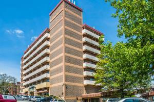 Hotel Quality Inn University Center
