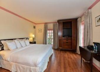 Hotel Admiral Fell Inn