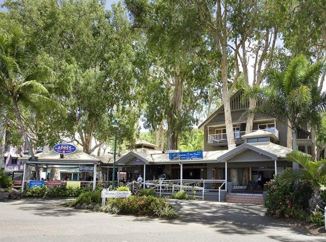 Hotel Paradise On The Beach (studio)