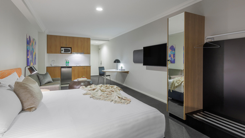 Hotel Mantra On Murray