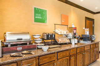 Hotel Comfort Inn & Suites
