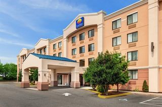 Hotel Comfort Inn & Suites