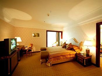 Jin Jiang Pine City Hotel