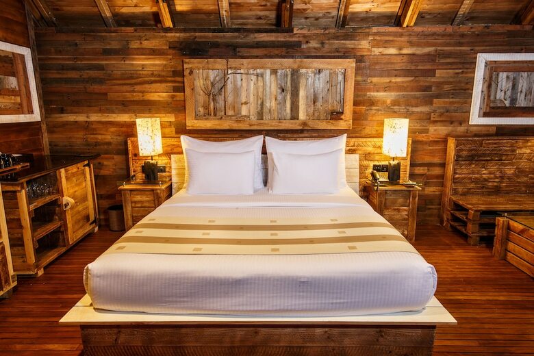 Hotel Aliya Resort & Spa