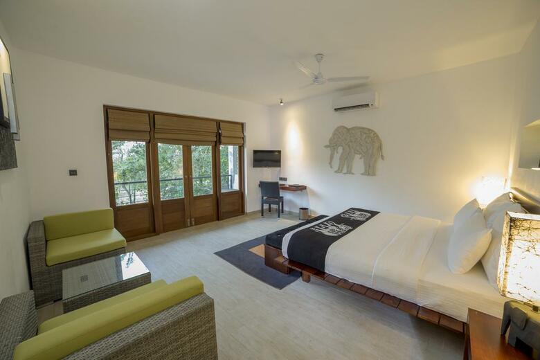 Hotel Aliya Resort & Spa