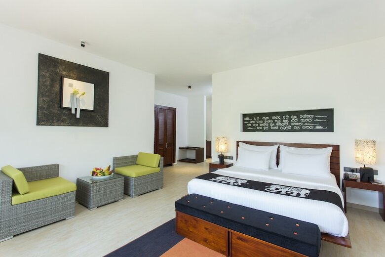 Hotel Aliya Resort & Spa
