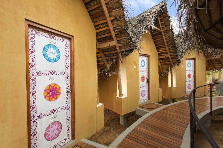 Hotel Aliya Resort & Spa