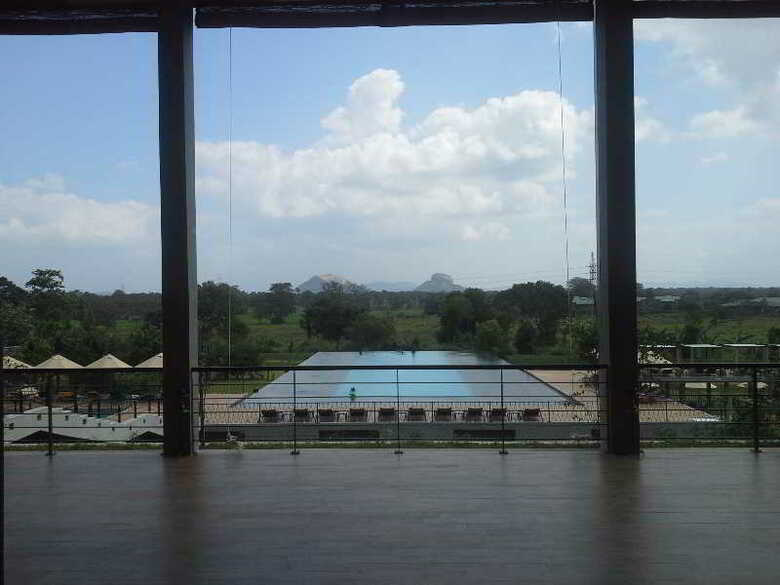 Hotel Aliya Resort & Spa