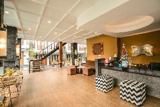 Hotel Casa Padma Suites