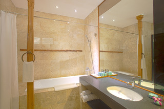 Hotel Sadara Boutique Beach Resort