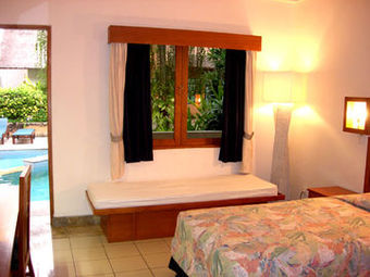 Hotel Kuta Lagoon Resort
