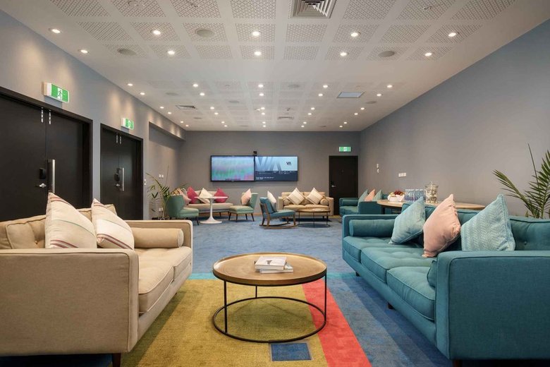 Hotel Copthorne Harbour City