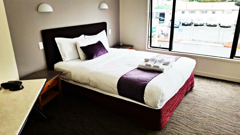 Auckland Airport Kiwi Hotel