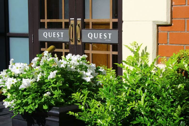 Hotel Quest On Eden