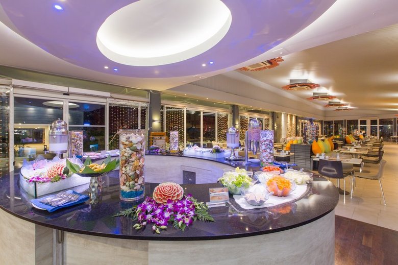 Hotel Banthai Beach Resort And Spa