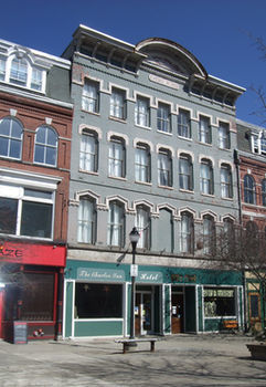 Hotel Charles Inn