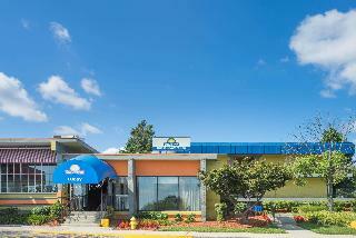 Hotel Days Inn By Wyndham Baltimore West Security Blvd.