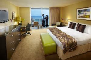 Waikiki Resort Hotel