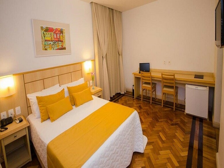 Hotel Monte Alegre