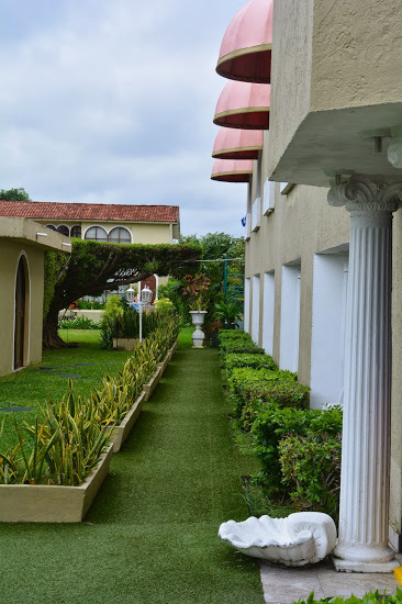 Villablanca Garden Beach Hotel