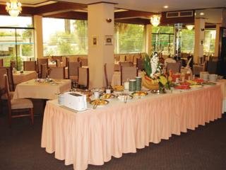 Hotel Diplomat
