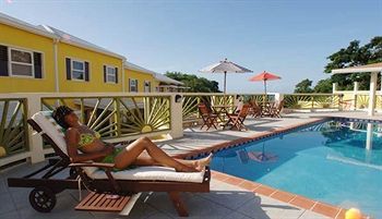 Hotel Grooms Beach Villa & Resort