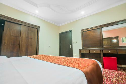 Apartamento La Fontaine Ganesta Suites